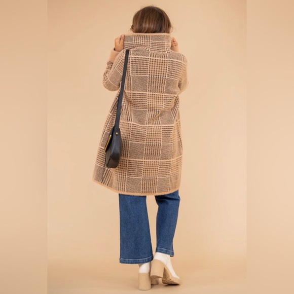 High Street Coat | Tribal - Picture 6 of 10